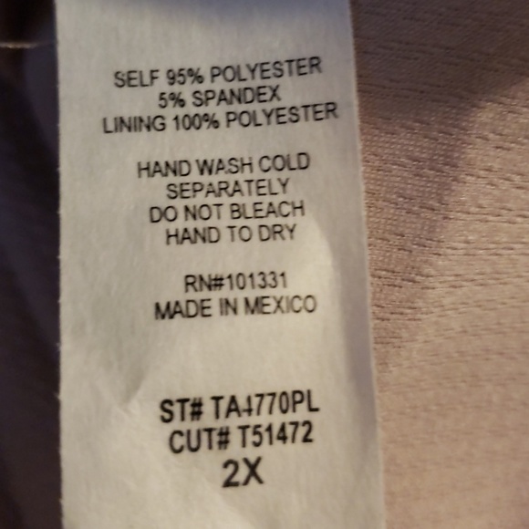 NWT Nude 2x peplem nude - Picture 5 of 5